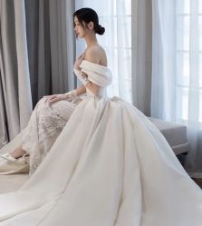 -不晚国际婚纱礼服