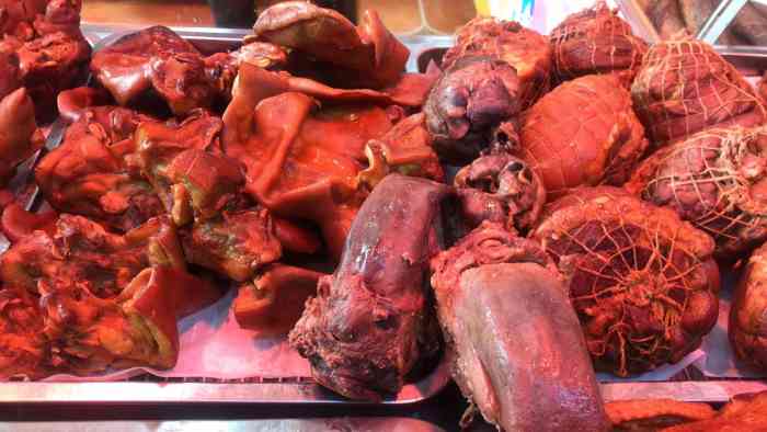 宁宁炸肉店(翠岛天成店)-"开在翠岛天成附近的宁宁炸肉哦.一家连锁.