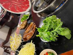 -邓莽子老火锅(中兴路总店)