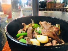 啫啫猪舌-小粤楼·怀旧粤菜(万辉国际广场店)