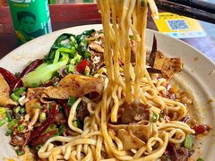-方铲铲·成都板凳面(滨江银泰店)