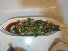 凉拌鲫鱼-浮何烤铺(桐梓林店)