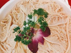 -山城年华老火锅(玉林店)