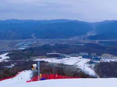 -鳌山滑雪度假区