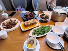 -隔壁老王·家常云南菜(花巷店)