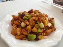 -鑫巴蜀小镇 · 水煮鱼专研店(玉桥店)