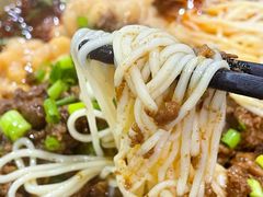 -丁丁猫重庆小面(徐州路店)