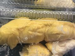 -上海龙吴水胜海发市场