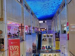 -王府井百货(中州中路店)