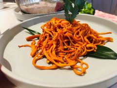 虫草花-煲宫猪肚鸡(晶品店)
