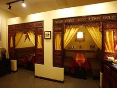 山水悦的散坐-山水悦茶会所(上海沙龙新天地天宝商业中心店)