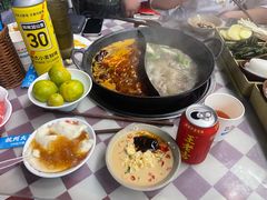 -赵美丽·重庆社区火锅·直营店(火车东站·中豪国际店)