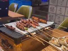 -喝丢一只鞋海鲜烧烤·海肠捞饭(东关街店)