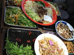 -闯关东东北农家菜(崂山石老人店)