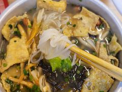 -丽丽三鲜螺蛳粉(田林路店)