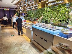 -雍和会海鲜姿造自助(湖东路店)