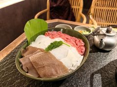 -三出山火锅(万象天地店)