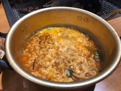 -肉甲韩国木炭烤肉(新壹街1店)