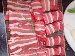 -红鼎豆捞·非遗鲍皇汤火锅(宝丰路店)