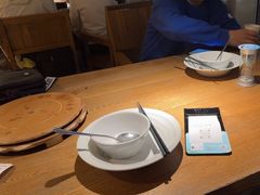 -蜜桃餐厅·伴山(湖滨商业街店)