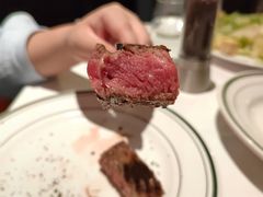 -Wolfgang’s Steakhouse 沃夫冈牛排馆(上海白玉兰广场店)