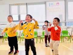 -蓝话筒·少儿成人演讲口才·主持朗诵·戏剧表演(大华第一坊店)