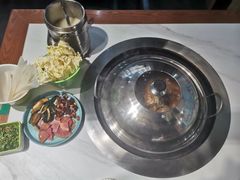 -满兴咱妈烀饼铁锅炖(兰州北街店)