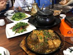 铁板双色豆腐-张家卫·阳江菜·小海鲜(肥婆湾桥店)