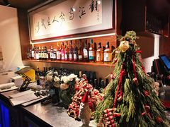-肆海小川菜酒馆Wine Bistro (青年路店)