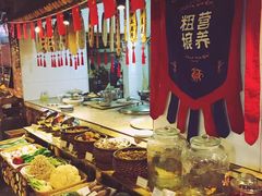 -鱼窝棚柴火铁锅炖(富山屯店)