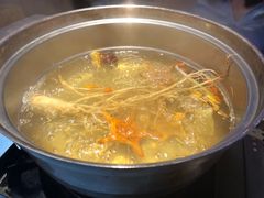 -千岛蚝高压锅生蚝·人参火锅(白云万达店)