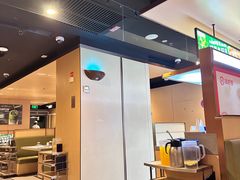 -海底捞火锅(曹安公路店)