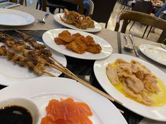 -东方红海鲜百汇(国际大厦店)