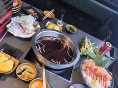 -牛武士寿喜烧·和牛火锅自助(全球首店)