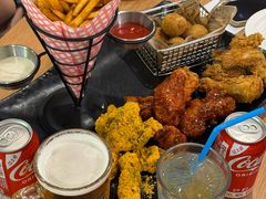 -BHC炸鸡(明洞总店)