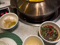 -润园四季椰子鸡火锅(海上世界店)