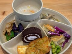 -素满香·全民食养自助(长宁龙之梦店)