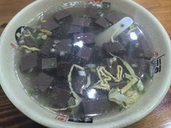 鸡鸭血汤-上海特色小笼店(铁岭路90弄小区店)