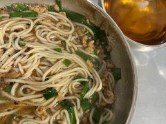-正宗杨记普洱酸醋米线(总店)