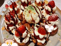 草莓忌廉华夫饼-BE BRIGHT KITCHEN(正佳广场店)