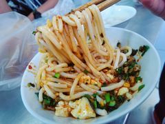 -辣辣小吃豆花米线(大观篆新农贸市场店)