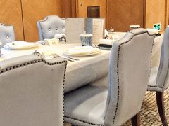 包厢-东海朗廷酒店秀·Silk自助餐厅