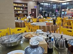 -202特色排档(洪文店)