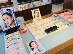 -视野联行眼镜(西站中天健广场店)