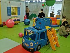 -巧虎KIDS早教托育成长中心(北京西城天虹中心)