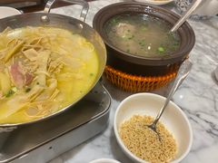 -小菜园新徽菜(宜兴八佰伴店)