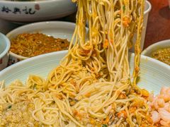 -裕兴记•蟹黄面馆(人民广场店)