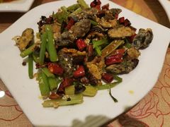-小锅饭豆腐馆(建大店)