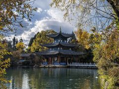 -黑龙潭公园