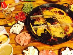 -岗上渣渣老火锅(两路口店)